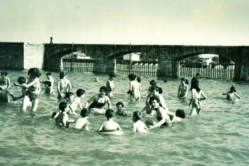 Le jeu du foulard, version aquatique, dans les eaux de l'Adour