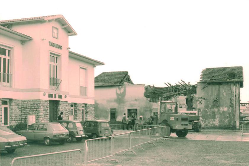  Les travaux de démolition entrepris en 1982, Ville de Tarnos
