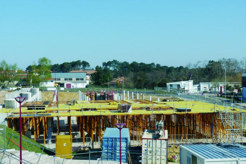 Les travaux de construction de la médiathèque en 2009, Ville de Tarnos