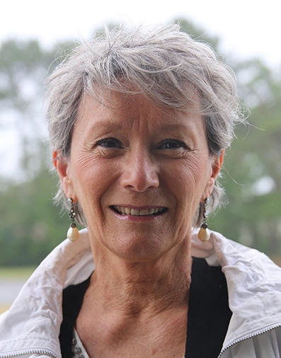 Portrait de Anne DUPRÉ loading=